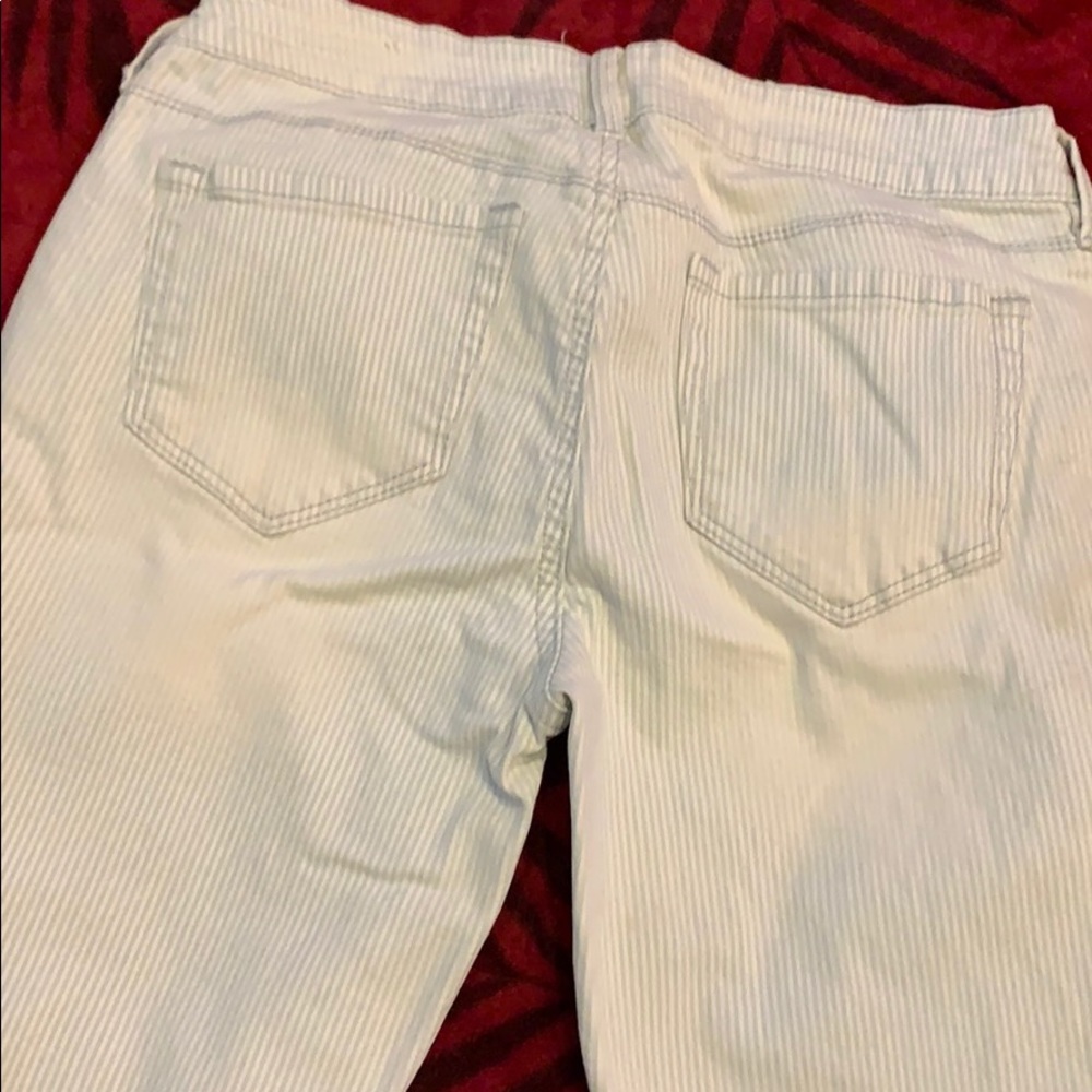 Jeans - Picture 4 of 4